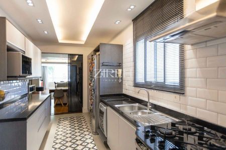 5_photo/94dce42d57.be75f071e62dc11d-ATLAS-39129ef6-dd17-4e7c-96ef-9ca7471c6fa9.jpg de apartamento à venda com 3 quartos, 153m² em Cabral, Curitiba