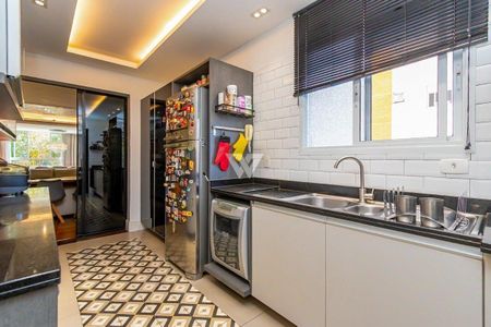 14_photo/94dce42d57.be75f071e62dc11d-ATLAS-83edc4e9-b6bb-428c-9e53-3ef5bd7e37de.jpg de apartamento à venda com 3 quartos, 153m² em Hugo Lange, Curitiba