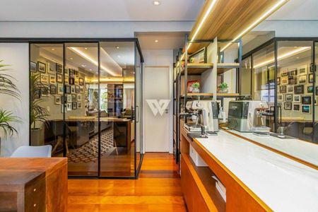 10_photo/94dce42d57.be75f071e62dc11d-ATLAS-9d054fd1-79a4-4c03-a2ec-55db4cb1a6d1.jpg de apartamento à venda com 3 quartos, 153m² em Hugo Lange, Curitiba