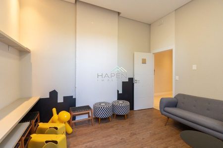 9_photo/94dce42d7d.4cea1a0b3f6bbd2f-ATLAS-023f821f-8d62-4340-bb33-3a76975e837c.jpg de apartamento à venda com 3 quartos, 104m² em Hugo Lange, Curitiba