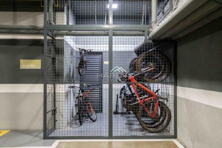 12_photo/94dce42d7d.4cea1a0b3f6bbd2f-ATLAS-a7fe2935-b8e3-463f-9cbe-15b81f6efad4.jpg de apartamento à venda com 3 quartos, 104m² em Hugo Lange, Curitiba