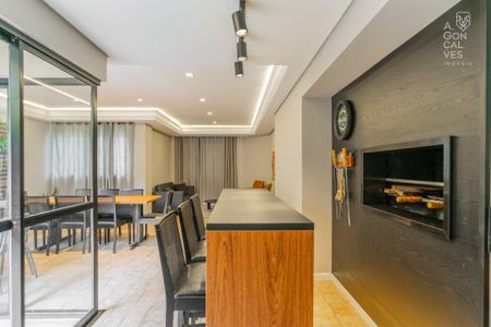 32_photo/94dce42e8b.2e763b2fe4b97092-ATLAS-876e27db-40ee-4eaf-8a0d-fdd033745a89.jpg de apartamento à venda com 3 quartos, 140m² em Cabral, Curitiba