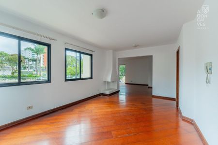 2_photo/94dce42e8b.2e763b2fe4b97092-ATLAS-e9a956a4-131f-4ced-a4d8-ab26c09e9980.jpg de apartamento à venda com 3 quartos, 140m² em Cabral, Curitiba