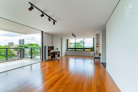 7_photo/94dce42eff.3f5dc8d3fc2d62b1-ATLAS-345397dd-bc6f-4536-9543-40d2119ff99c.jpg de apartamento à venda com 3 quartos, 223m² em Cabral, Curitiba