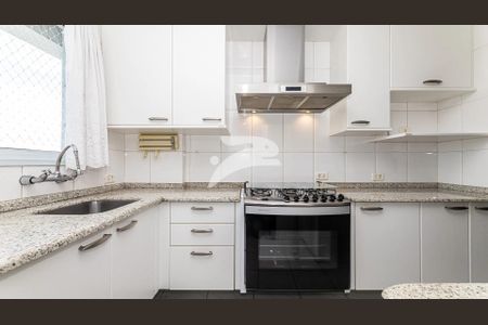 9_photo/94dce42f07.ec1252fec4c02d7f-ATLAS-e69f9651-6c9d-4cfc-9c30-c76fe4e11f4e.jpg de apartamento à venda com 3 quartos, 147m² em Cabral, Curitiba