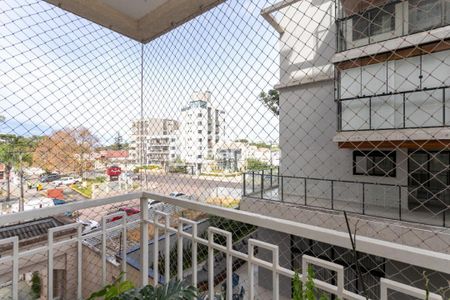 4_photo/94dce42f61.49e5f4e107e90c19-ATLAS-8a0c99d0-821d-45fb-a7d8-46ae7b0e260f.jpg de apartamento à venda com 3 quartos, 91m² em Cabral, Curitiba