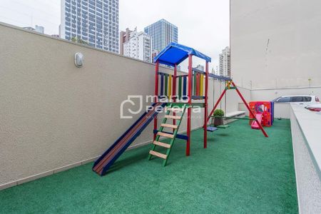 7_photo/94dce42f61.49e5f4e107e90c19-ATLAS-b45450f3-f380-4efd-8dc7-1e6a9831aacb.jpg de apartamento à venda com 3 quartos, 91m² em Cabral, Curitiba