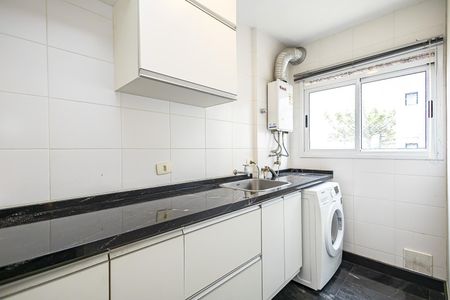 19_photo/94dce42f61.49e5f4e107e90c19-ATLAS-c05daaa6-dc6a-4fda-9fed-c71598bcad7d.jpg de apartamento à venda com 2 quartos, 90m² em Cabral, Curitiba