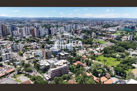 4_photo/94dce42fbb.ef9097c2fd5b064b-ATLAS-abf8fd75-15c0-45f2-849d-0f232ddd8be9.jpg de apartamento à venda com 3 quartos, 172m² em Cabral, Curitiba