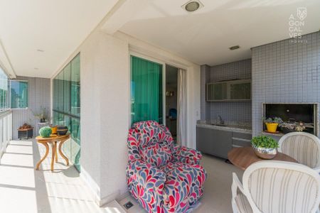 11_photo/94dce43009.4dd8c33e89e91b17-ATLAS-4a7e7223-1a65-47c3-ae36-d95fdb627b7c.jpg de apartamento à venda com 3 quartos, 163m² em Juvevê, Curitiba