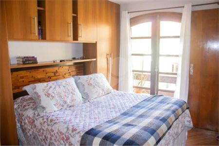 30_photo/94dce43041.5a2f4c1142563326-ATLAS-dcce6a73-bc2a-4eec-b3a9-b06173fff746.jpg de casa à venda com 3 quartos, 160m² em Juvevê, Curitiba