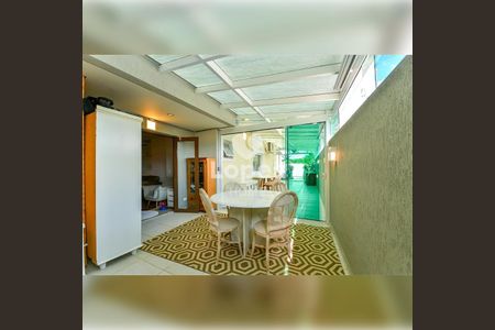 12_photo/94dce43165.3d76d16f427c11e3-ATLAS-2d314699-6a83-4391-8569-6f9e91e4db26.jpg de apartamento à venda com 2 quartos, 74m² em Hugo Lange, Curitiba