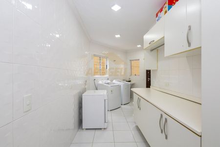 7_photo/94dce4322d.f004b3811d646080-ATLAS-33abc93e-d94f-421d-bc2b-526e26f7f3de.jpg de casa à venda com 3 quartos, 244m² em Hugo Lange, Curitiba