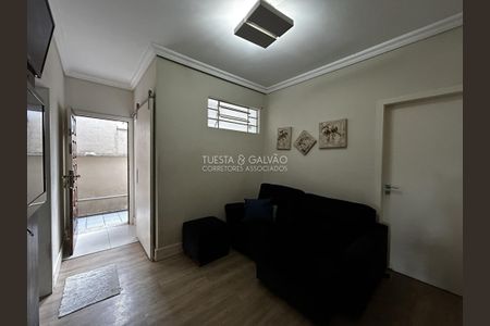19_photo/94dce43247.11dc2826f470a741-ATLAS-260df8c7-512a-4f66-a145-83fe1c15faaa.jpg de casa à venda com 5 quartos, 300m² em Hugo Lange, Curitiba