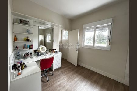 10_photo/94dce43247.11dc2826f470a741-ATLAS-26f0c8fc-3b1b-44c2-bbce-d863eedba52a.jpg de casa à venda com 5 quartos, 300m² em Hugo Lange, Curitiba