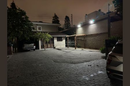 43_photo/94dce43247.11dc2826f470a741-ATLAS-e292ab9a-7908-43ed-ba2a-67c3d87bc77b.jpg de casa à venda com 5 quartos, 300m² em Hugo Lange, Curitiba