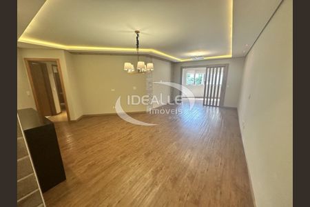 3_photo/94dce432d1.06c8618c74e95a37-ATLAS-e1f33e97-0939-4d4e-ac55-baf268734a76.jpg de apartamento à venda com 3 quartos, 132m² em Hugo Lange, Curitiba