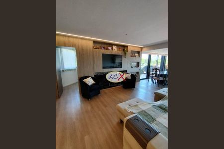 2_photo/94dce432d1.42ff2d9fa43eccf0-ATLAS-e2fbedee-41db-4310-a7a8-cde43d817b26.jpg de apartamento à venda com 3 quartos, 250m² em Hugo Lange, Curitiba