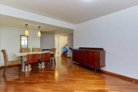 4_photo/94dce432dd.a06c554ccff76e37-ATLAS-e4b2cb8d-526f-401a-8646-d99c32ef29ab.jpg de casa à venda com 4 quartos, 164m² em Hugo Lange, Curitiba