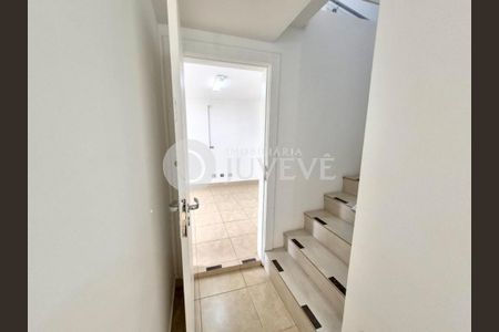 6_photo/94dce43369.f91b803323f57f9e-ATLAS-41cd468e-a4ad-4f5a-9d0f-c04a6aede45b.jpg de casa para alugar com 6 quartos, 93m² em Hugo Lange, Curitiba