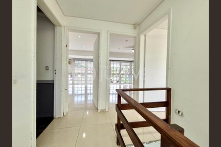 6_photo/94dce4336b.db194c0c503485f7-ATLAS-e7bb0664-9afc-4439-8dd3-7d8d7de41041.jpg de casa para alugar com 6 quartos, 93m² em Hugo Lange, Curitiba