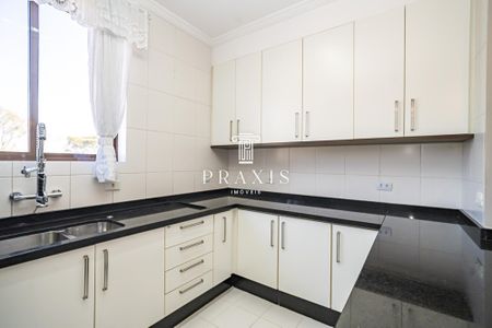 4_photo/94dce433a9.75a778fbf0dca4c4-ATLAS-8f734adc-e652-4234-ae3a-070df232a063.jpg de apartamento à venda com 4 quartos, 131m² em Alto da XV, Curitiba