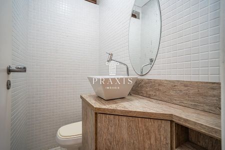 11_photo/94dce433a9.75a778fbf0dca4c4-ATLAS-fda78563-a45b-4cf1-af2c-46d6bc8de503.jpg de apartamento para alugar com 4 quartos, 131m² em Alto da XV, Curitiba