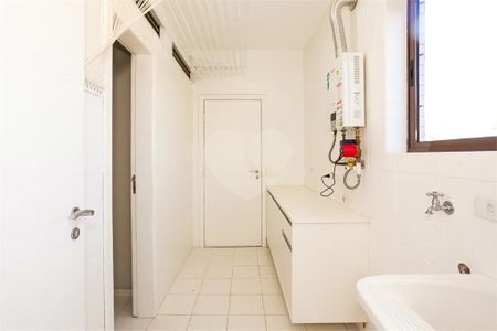 12_photo/94dce433a9.93663d0f54b81880-ATLAS-4934a945-d6bd-497c-9069-7d5e9ba23498.jpg de apartamento à venda com 4 quartos, 131m² em Alto da XV, Curitiba