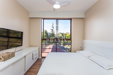 6_photo/94dce433a9.c03b551cccb7c15c-ATLAS-68adb1b7-d7ff-4bd8-81ba-a7be10edc7e4.jpg de apartamento à venda com 4 quartos, 131m² em Alto da XV, Curitiba