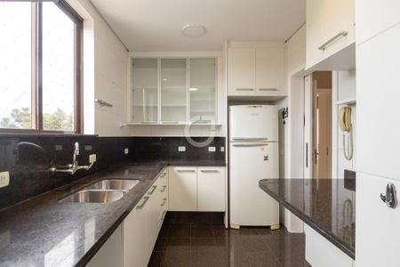 9_photo/94dce433a9.d90eef086dbfaa46-ATLAS-b0f02158-1597-4d4b-bb73-88f76349fa13.jpg de apartamento para alugar com 3 quartos, 265m² em Alto da XV, Curitiba