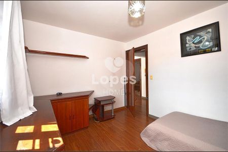 38_photo/94dce433bf.0524c8510f0f8401-ATLAS-53afc710-083b-4dc1-b804-ce7f4eebc337.jpg de casa à venda com 4 quartos, 210m² em Hugo Lange, Curitiba