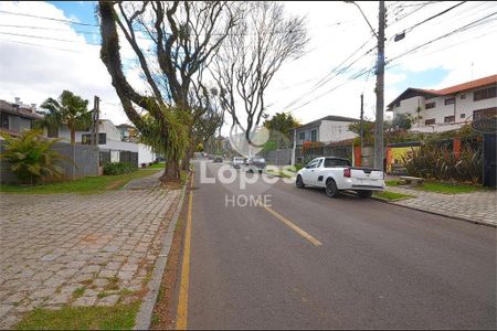 20_photo/94dce433bf.0524c8510f0f8401-ATLAS-d1b84d24-20d3-4bf3-83af-5d2d6a558fa0.jpg de casa à venda com 4 quartos, 210m² em Hugo Lange, Curitiba