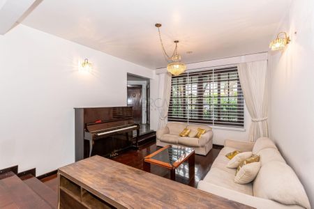 18_photo/94dce433bf.0524c8510f0f8401-ATLAS-e9d56155-8272-4dfc-bfe7-e720c1bfd9ff.jpg de casa à venda com 4 quartos, 209m² em Hugo Lange, Curitiba