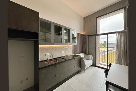 4_photo/94dce434ff.c0cdc1404ae924e4-ATLAS-15c50b2e-89fb-477a-97b7-7b339fa67a99.jpg de apartamento à venda com 1 quarto, 31m² em Hugo Lange, Curitiba