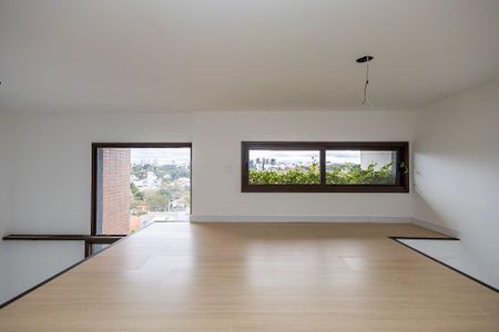 4_photo/94dce43503.3fa72a7c18e94c3b-ATLAS-4c8252d4-2235-45e9-af9d-4e303d08bee8.jpg de apartamento à venda com 1 quarto, 32m² em Cristo Rei, Curitiba