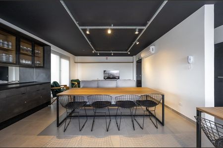 29_photo/94dce43503.3fa72a7c18e94c3b-ATLAS-b8ceeeed-dc85-467f-a01b-d0ee972d9c6f.jpg de apartamento à venda com 1 quarto, 43m² em Cristo Rei, Curitiba