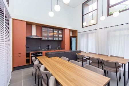 31_photo/94dce43503.3fa72a7c18e94c3b-ATLAS-c83f9b3e-818c-4cf8-bffc-82e3cd97d7ed.jpg de apartamento à venda com 1 quarto, 32m² em Cristo Rei, Curitiba