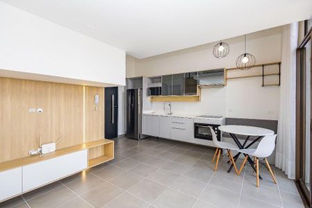 7_photo/94dce43503.3fa72a7c18e94c3b-ATLAS-eb2544d0-ba3f-4b94-8934-1b897ecf830d.jpg de apartamento à venda com 1 quarto, 32m² em Cristo Rei, Curitiba