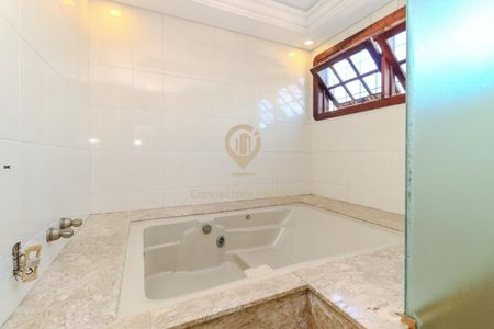 20_photo/94dce43527.fe96b63aec789ef1-ATLAS-e46a3596-327e-4571-a22c-909f968b7cc1.jpg de casa à venda com 3 quartos, 465m² em Cristo Rei, Curitiba