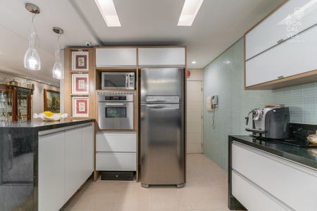 9_photo/94dce43591.52aeae8b2a6b4def-ATLAS-ba4c78a7-cca8-4903-85dc-e18542f81ee0.jpg de casa à venda com 4 quartos, 218m² em Alto da XV, Curitiba