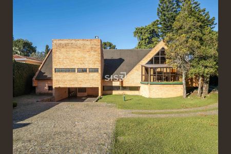 8_photo/94dce435b9.5394ed16f5de2f40-ATLAS-ea4140bd-db35-48a1-a0b6-a2b7e3298eca.jpg de casa à venda com 4 quartos, 436m² em Alto da XV, Curitiba