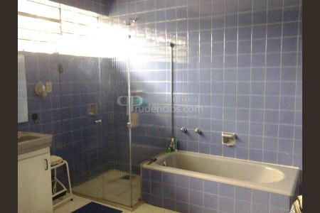 3_photo/94dce435c7.f260f79451b5b285-ATLAS-72c9dd99-9223-4b2c-a508-b9b3876b9df3.jpg de casa para alugar com 4 quartos, 465m² em Hugo Lange, Curitiba