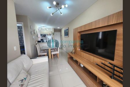 4_photo/94dce4375d.5e5216daf89ec24b-ATLAS-39e5045e-9e48-49a5-924e-fd12fde84639.jpg de apartamento à venda com 2 quartos, 45m² em Alto da XV, Curitiba