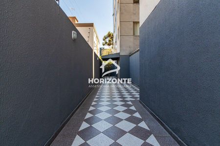 5_photo/94dce4375d.5e5216daf89ec24b-ATLAS-51cf79b9-5b00-449f-9a3c-385ea59dc6c4.jpg de apartamento à venda com 2 quartos, 45m² em Alto da XV, Curitiba