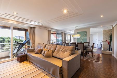 11_photo/94dce4378b.ae64db716cd52ab4-ATLAS-8efb09c7-171f-4bde-867a-a4bae8cae27a.jpg de apartamento à venda com 3 quartos, 186m² em Cristo Rei, Curitiba