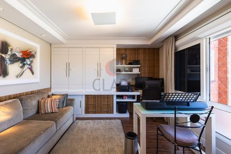 8_photo/94dce4378b.ae64db716cd52ab4-ATLAS-b1b045fc-18ef-4d74-81dc-1fd5fa2c876d.jpg de apartamento à venda com 3 quartos, 186m² em Cristo Rei, Curitiba