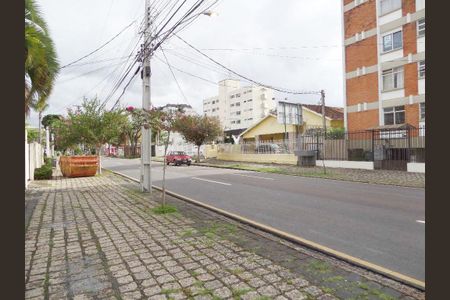 9_photo/94dce437fd.b3d4a73ab7fa23b4-ATLAS-5d980b3b-ce8b-4d2b-b239-05eb109db40b.jpg de apartamento para alugar com 3 quartos, 89m² em Juvevê, Curitiba