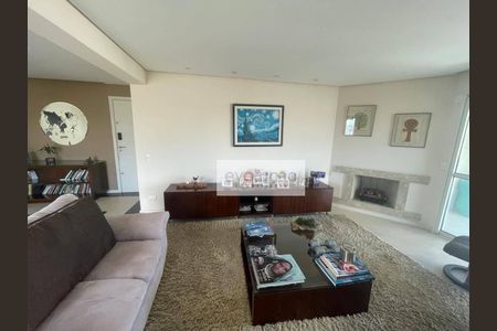 7_photo/94dce4387b.6a314c56d3e4f9ad-ATLAS-20199adb-5489-4c8e-b1c6-aa286b4f3f4e.jpg de apartamento à venda com 4 quartos, 315m² em Alto da XV, Curitiba