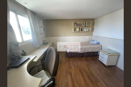 10_photo/94dce4387b.6a314c56d3e4f9ad-ATLAS-2c84d403-4e5b-4882-a09e-9c757bdecfd1.jpg de apartamento à venda com 4 quartos, 315m² em Alto da XV, Curitiba