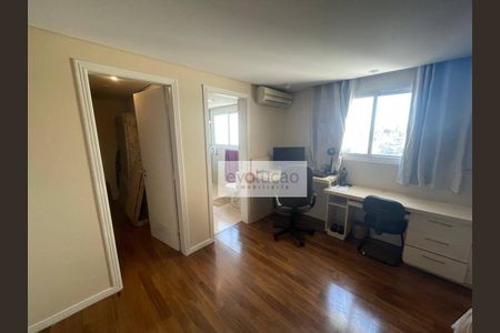 22_photo/94dce4387b.6a314c56d3e4f9ad-ATLAS-6e86abb6-9d35-4c65-b355-5b822aadd3a5.jpg de apartamento à venda com 4 quartos, 315m² em Alto da XV, Curitiba